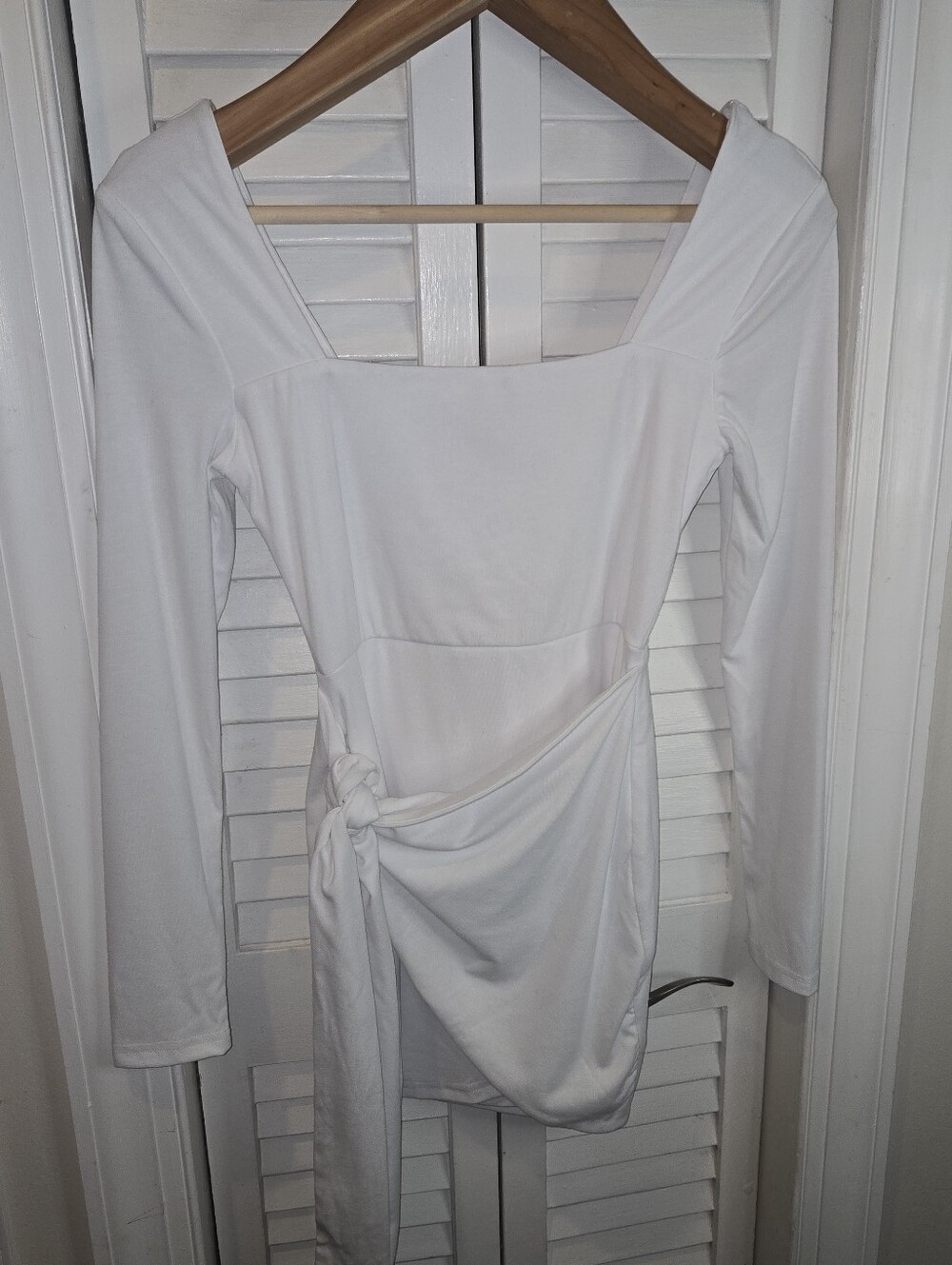 NWT Runaway The Label Safiya White Square Neck Long Sleeve Side Tie Mini Dress U - Picture 3 of 10